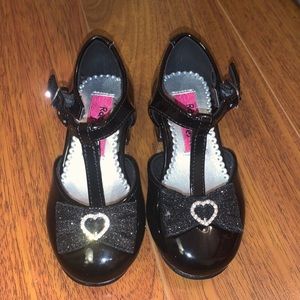 Toddler dress shoes